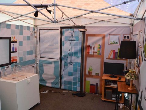 Custom folding tent